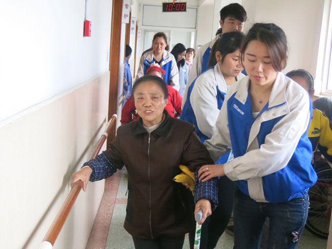 <b>Hanthing Staff Went to Shanghai Fourth Welfare House</b>