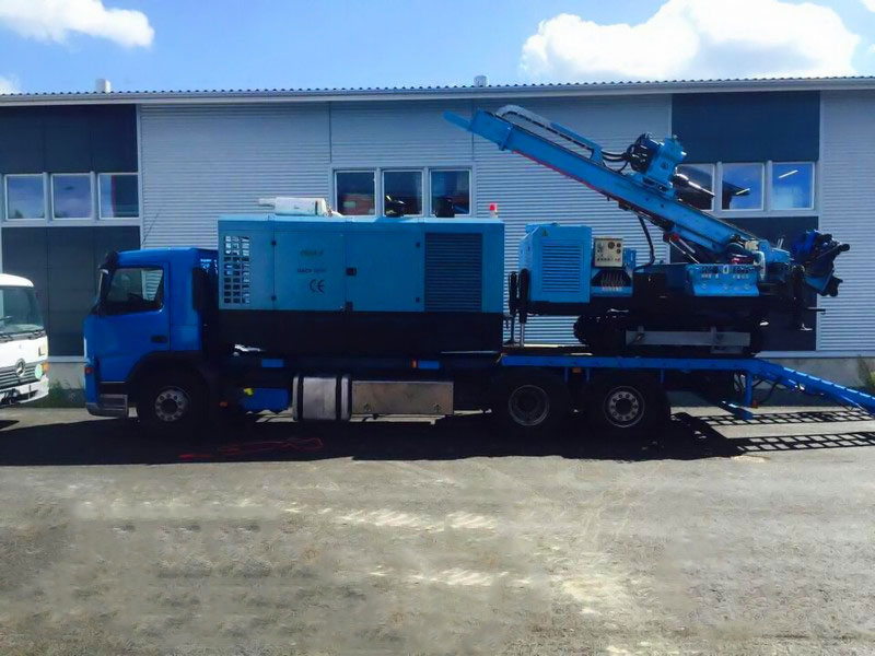 Hanthing Air Compressor and Drilling Rig in Finland