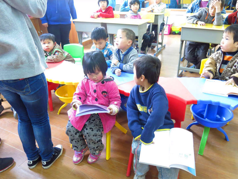 Hanthing Group has been doing loving care activity at welfare house